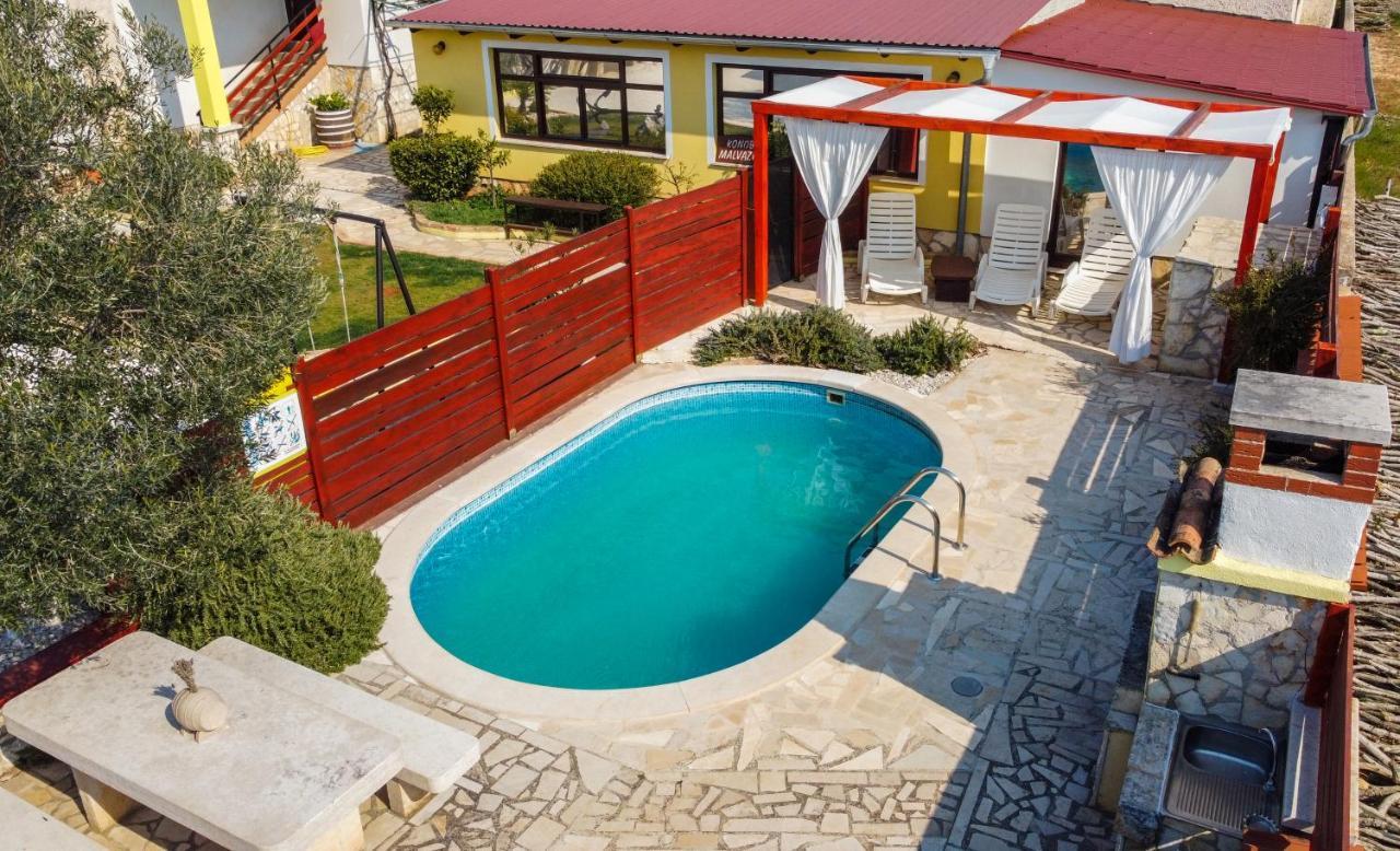House 1119 Villa Muntic Luaran gambar